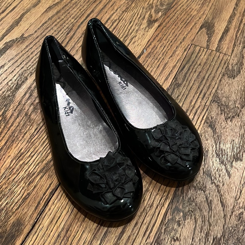 Black Nina Ballerina Flats Size 2 Girls